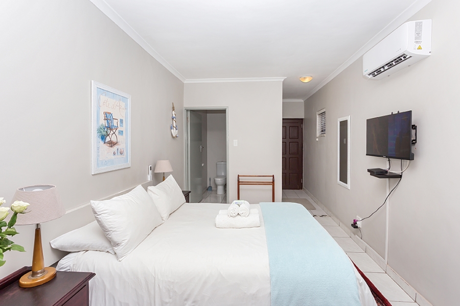 8 Bedroom Property for Sale in Melkbosstrand Central Western Cape
